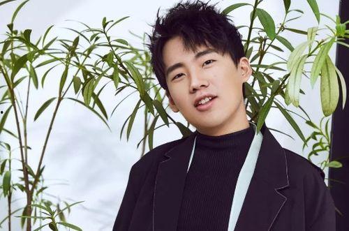 吃瓜娱乐郭麒麟视频下载,笑料百出，欢乐无限